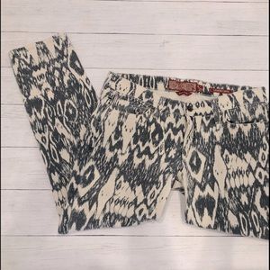 Y2K Lucky Legend Capri 8/29 Hand Crafted Made in USA